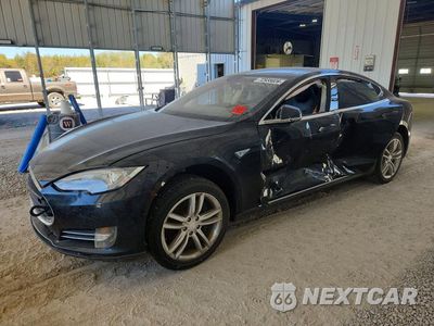 2015 TESLA MODEL S 85 5YJSA1H18FF094566 - główne zdjęcie licytacji z USA - miniatura