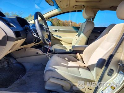 Zdjęcie 7 z 12 samochodu: 2008 HONDA CIVIC EX VIN:1HGFA16878L020753 - miniatura
