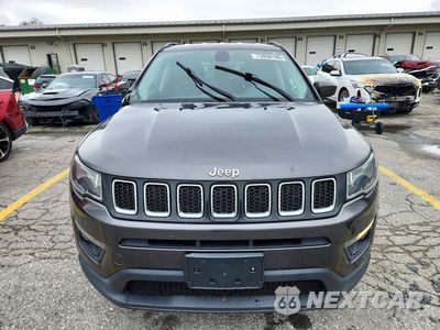 Piąte zdjęcie samochodu w środku: 2020 JEEP COMPASS LATITUDE VIN:3C4NJDBB5LT101549 - miniatura