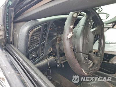 Zdjęcie 9 z 12 samochodu: 2005 CHEVROLET SILVERADO K2500 HEAVY DUTY VIN:1GCHK23295F808678 - miniatura