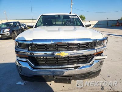 Piąte zdjęcie samochodu w środku: 2017 CHEVROLET SILVERADO C1500 LT VIN:3GCPCREC6HG361057 - miniatura