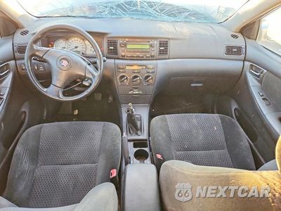 Zdjęcie 8 z 14 samochodu: 2006 TOYOTA COROLLA S VIN:1NXBR30E36Z603470 - miniatura