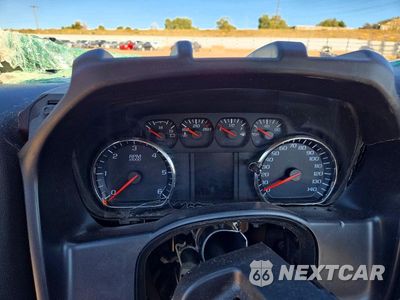 Zdjęcie 9 z 12 samochodu: 2018 CHEVROLET SILVERADO K1500 VIN:1GCNKNEH3JZ289688 - miniatura