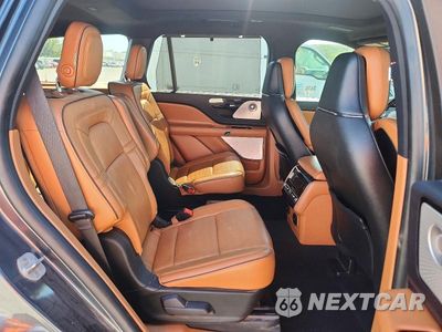 Zdjęcie 11 z 13 samochodu: 2020 LINCOLN AVIATOR BLACK LABEL VIN:5LM5J9XC3LGL00787 - miniatura