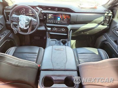 Zdjęcie 8 z 12 samochodu: 2025 GMC SIERRA K2500 AT4X VIN:1GT4UZEY3SF314590 - miniatura
