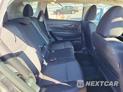 Zdjęcie 11 z 13 samochodu: 2019 NISSAN ROGUE S VIN:5N1AT2MV7KC839802 - miniatura