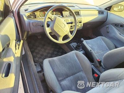 Zdjęcie 8 z 12 samochodu: 1995 HONDA CIVIC DX VIN:2HGEJ2128SH528058 - miniatura