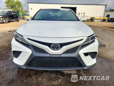 Piąte zdjęcie samochodu w środku: 2018 TOYOTA CAMRY SE VIN:JTNB11HKXJ3004196 - miniatura