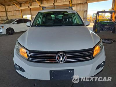 Piąte zdjęcie samochodu w środku: 2013 VOLKSWAGEN TIGUAN S VIN:WVGAV3AX6DW593994 - miniatura