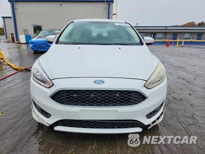 Piąte zdjęcie samochodu w środku: 2016 FORD FOCUS SE VIN:1FADP3F23GL279482 - miniatura