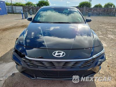 Piąte zdjęcie samochodu w środku: 2026 HYUNDAI ELANTRA SEL SPORT VIN:KMHLM4DG4TU223859 - miniatura