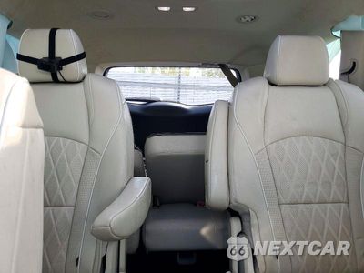 Zdjęcie 10 z 13 samochodu: 2022 BUICK ENCLAVE AVENIR VIN:5GAERDKW9NJ124999 - miniatura