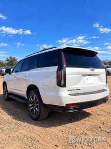 Trzecie zdjęcie samochodu z tyłu: 2021 CADILLAC ESCALADE SPORT VIN:1GYS3EKL8MR309358 - miniatura