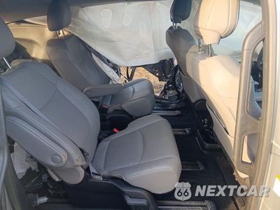 Zdjęcie 10 z 12 samochodu: 2025 TOYOTA SIENNA XLE 7-PASSENGER VIN:5TDJSKFCXSS166487 - miniatura