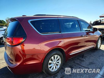 Trzecie zdjęcie samochodu z tyłu: 2017 CHRYSLER PACIFICA TOURING L VIN:2C4RC1BG0HR509246 - miniatura