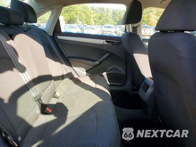 Zdjęcie 10 z 12 samochodu: 2016 VOLKSWAGEN PASSAT S VIN:1VWAT7A31GC050103 - miniatura