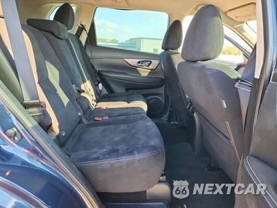 Zdjęcie 11 z 14 samochodu: 2016 NISSAN ROGUE S VIN:JN8AT2MT1GW029515 - miniatura