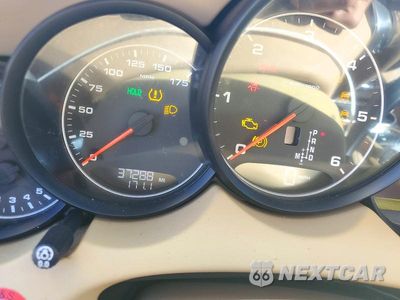 Zdjęcie 9 z 12 samochodu: 2013 PORSCHE CAYENNE VIN:WP1AF2A2XDLA26218 - miniatura