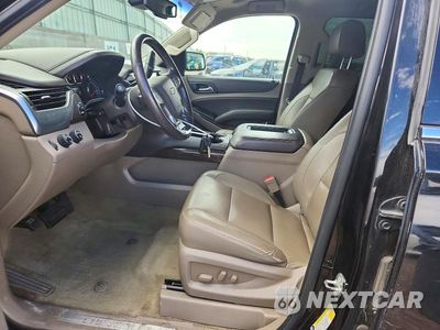 Zdjęcie 7 z 13 samochodu: 2018 CHEVROLET SUBURBAN K1500 LT VIN:1GNSKHKC9JR341068 - miniatura