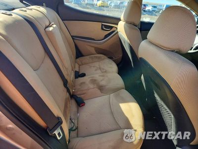 Zdjęcie 10 z 12 samochodu: 2013 HYUNDAI ELANTRA GLS VIN:5NPDH4AE9DH254701 - miniatura