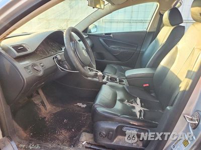 Zdjęcie 7 z 13 samochodu: 2007 VOLKSWAGEN PASSAT 2.0T WAGON VALUE VIN:WVWLK73C07E004973 - miniatura