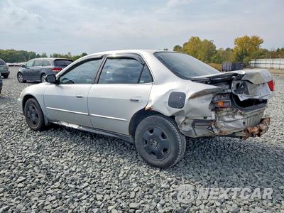 Drugie zdjęcie samochodu z przodu: 2001 HONDA ACCORD EX VIN:1HGCG16501A060326 - miniatura