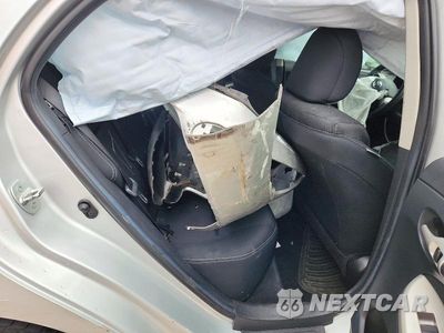 Zdjęcie 10 z 12 samochodu: 2013 TOYOTA COROLLA S VIN:5YFBU4EE9DP135918 - miniatura