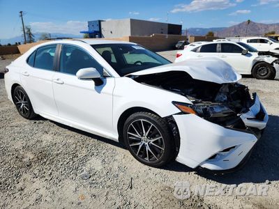 Czwarte zdjęcie samochodu z boku: 2023 TOYOTA CAMRY SE VIN:4T1G11AK9PU771623 - miniatura