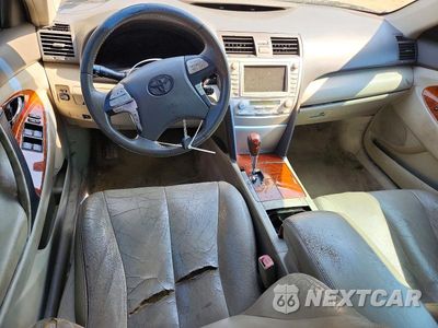 Zdjęcie 8 z 12 samochodu: 2011 TOYOTA CAMRY XLE VIN:4T1BF3EKXBU168206 - miniatura