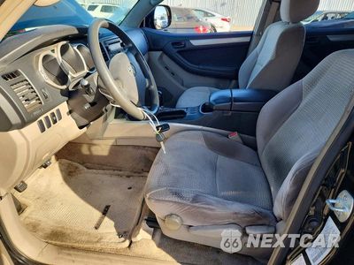 Zdjęcie 7 z 14 samochodu: 2004 TOYOTA 4RUNNER SR5 VIN:JTEZU14R640036447 - miniatura