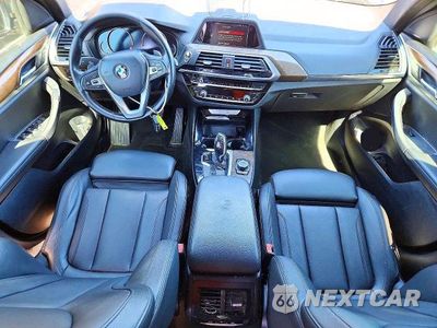Zdjęcie 8 z 13 samochodu: 2019 BMW X3 SDRIVE30I VIN:5UXTR7C56KLE97285 - miniatura
