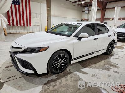 2021 TOYOTA CAMRY SE 4T1T11BK1MU043108 - główne zdjęcie licytacji z USA - miniatura