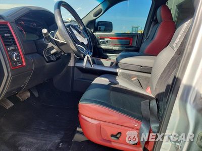 Zdjęcie 7 z 12 samochodu: 2015 RAM 1500 REBEL VIN:1C6RR7YT2FS736351 - miniatura