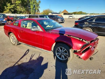 Czwarte zdjęcie samochodu z boku: 2005 FORD MUSTANG VIN:1ZVFT80N655237689 - miniatura