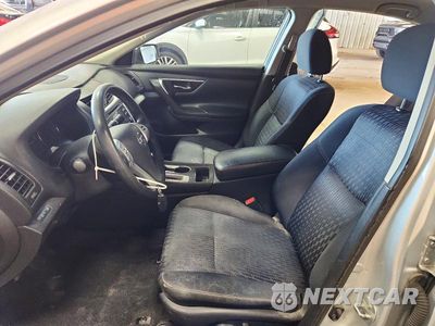 Zdjęcie 7 z 12 samochodu: 2016 NISSAN ALTIMA 2.5 S VIN:1N4AL3AP9GC280573 - miniatura