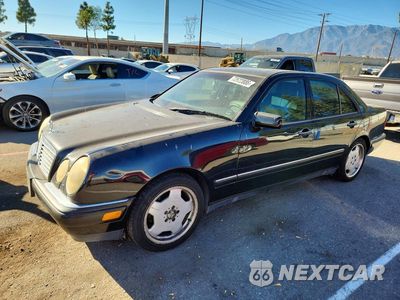 1999 MERCEDES-BENZ E CLASS WDBJF70HXXA725996 - główne zdjęcie licytacji z USA - miniatura