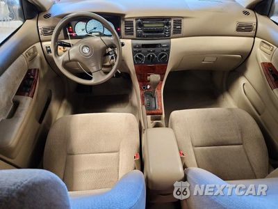 Zdjęcie 8 z 13 samochodu: 2003 TOYOTA COROLLA SE VIN:1NXBR32E73Z130519 - miniatura