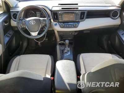 Zdjęcie 8 z 13 samochodu: 2018 TOYOTA RAV4 HYBRID XLE VIN:JTMRJREV4JD185001 - miniatura