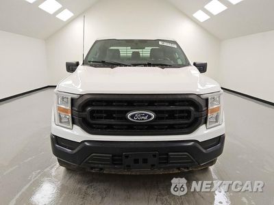 Piąte zdjęcie samochodu w środku: 2022 FORD F150 SUPER CAB VIN:1FTEX1EB1NKE10769 - miniatura