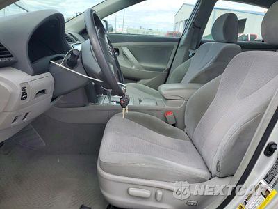 Zdjęcie 7 z 12 samochodu: 2010 TOYOTA CAMRY LE VIN:4T4BF3EK3AR059221 - miniatura