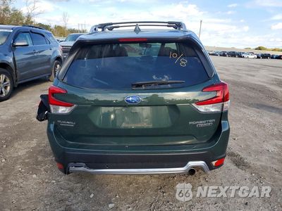 Zdjęcie 6 z 13 samochodu: 2023 SUBARU FORESTER TOURING VIN:JF2SKARCXPH530110 - miniatura