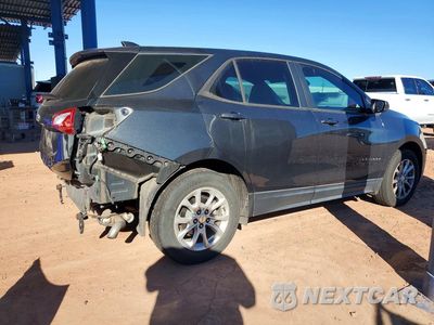 Trzecie zdjęcie samochodu z tyłu: 2020 CHEVROLET EQUINOX LS VIN:2GNAXHEV1L6270067 - miniatura