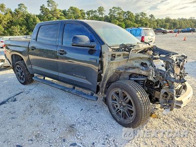 Czwarte zdjęcie samochodu z boku: 2020 TOYOTA TUNDRA SR5 VIN:5TFDY5F13LX923303 - miniatura