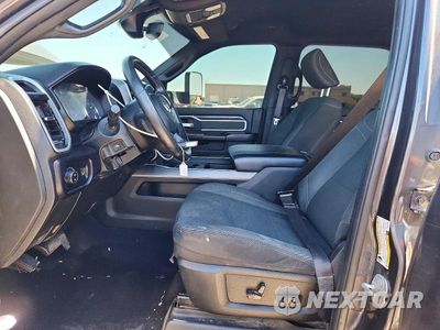 Zdjęcie 7 z 12 samochodu: 2021 RAM 2500 BIG HORN VIN:3C6UR5DL2MG591160 - miniatura