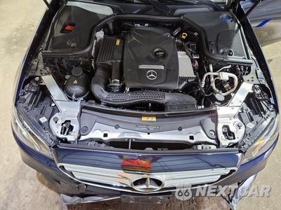 Zdjęcie 11 z 12 samochodu: 2017 MERCEDES-BENZ E 300 4MATIC VIN:WDDZF4KB9HA218820 - miniatura