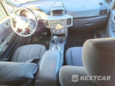 Zdjęcie 8 z 13 samochodu: 2005 MITSUBISHI ENDEAVOR XLS VIN:4A4MN31S75E010564 - miniatura