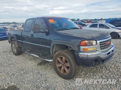 Czwarte zdjęcie samochodu z boku: 2005 GMC NEW SIERRA C1500 VIN:1GTEC19X15Z211505 - miniatura