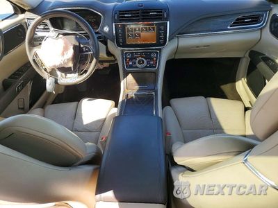 Zdjęcie 8 z 12 samochodu: 2017 LINCOLN CONTINENTAL RESERVE VIN:1LN6L9RP6H5608590 - miniatura