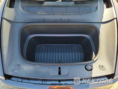 Zdjęcie 11 z 13 samochodu: 2026 TESLA MODEL Y VIN:7SAYGDED2TF582516 - miniatura