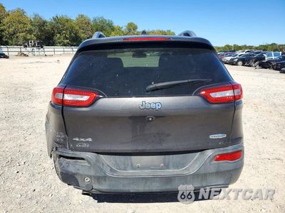 Zdjęcie 6 z 13 samochodu: 2016 JEEP CHEROKEE LATITUDE VIN:1C4PJMCB0GW306641 - miniatura